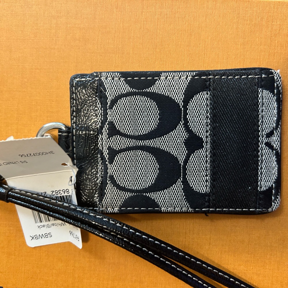 Coach luggage tag